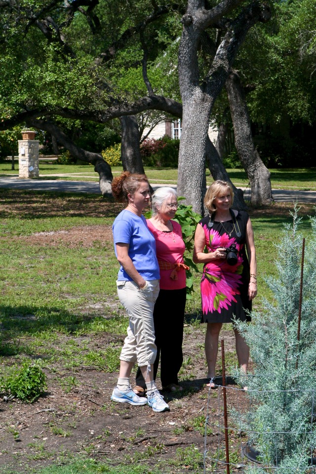 2012-04-08-38-Egg Hunt.jpg
